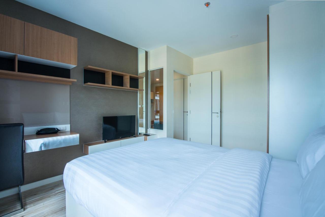 Akira Hotel Si Racha Exteriér fotografie