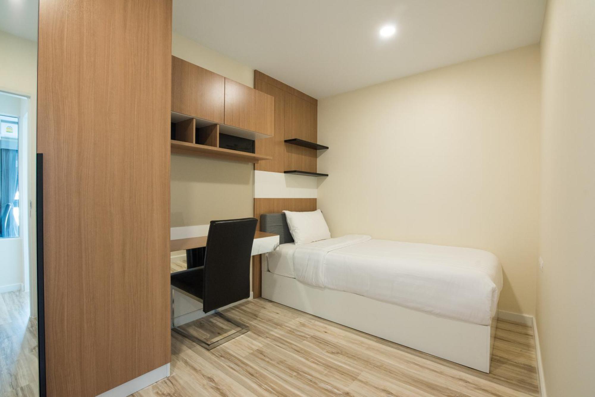 Akira Hotel Si Racha Exteriér fotografie